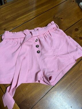 SHEIN 1XL Pink Paperbag Waist Shorts - Faux Button Detail - EUC